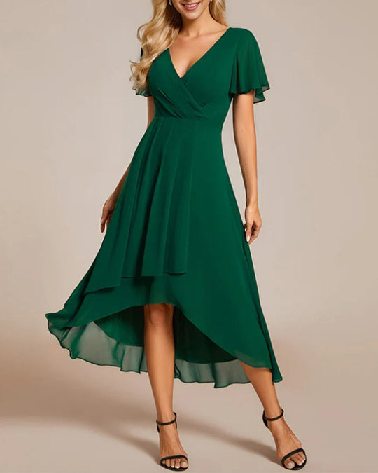 EB | Kleid mit V-Ausschnitt und Rüschenärmeln