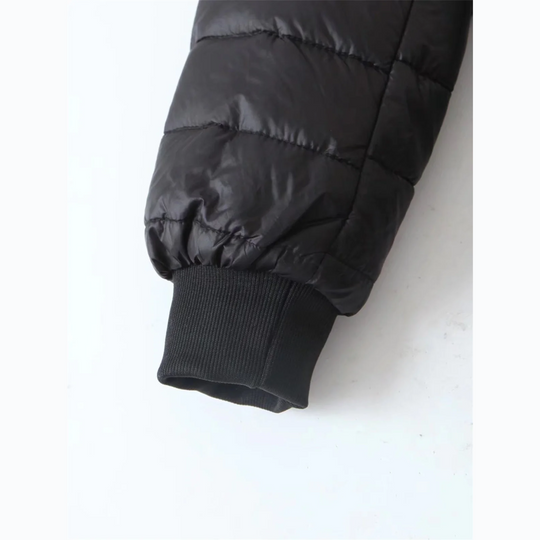 EB | Luxuriöse Fleecegefütterte gepolsterte Jacke mit Kapuze für zusätzlichen Komfort Ideal für Herbst/Winter