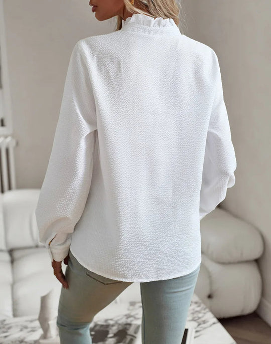 EB | Bluse mit Rüschendetails Leicht und Stilvoll Femininer Touch