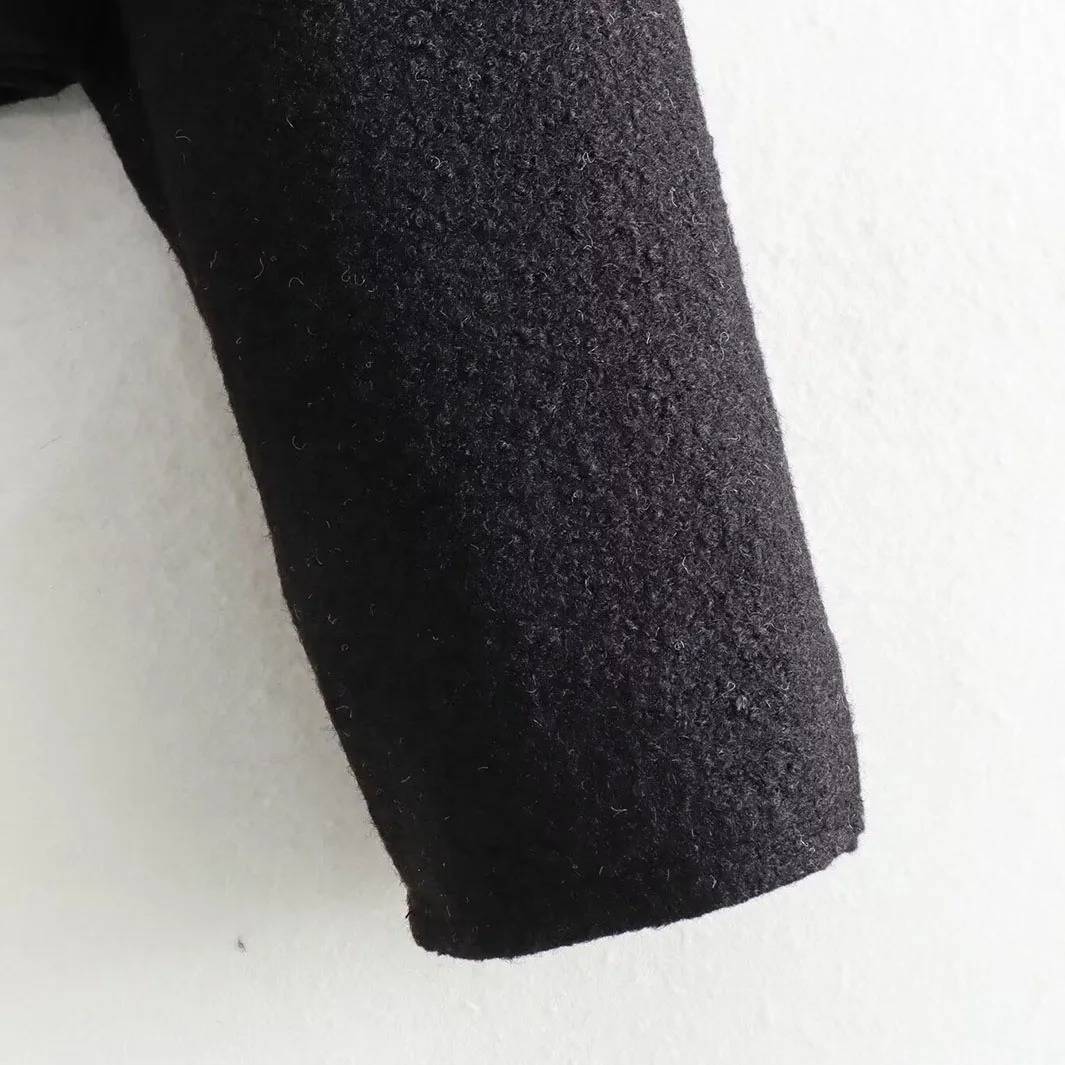 EB | Kühne Eleganz für Frauen