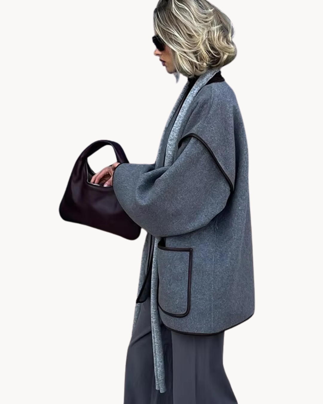 EB | Taillierte Damenjacke mit Schickem Gürteldesign