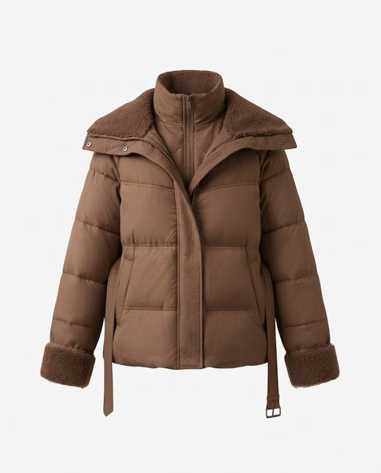 Damen nan kurzer wattierter Steppparka mit voluminösem Teddykragen, taillierendem Gürtel und verdeckter Reißverschluss EB