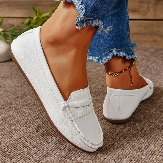 EB | Gommino Flat Crossed Soft Sole Women