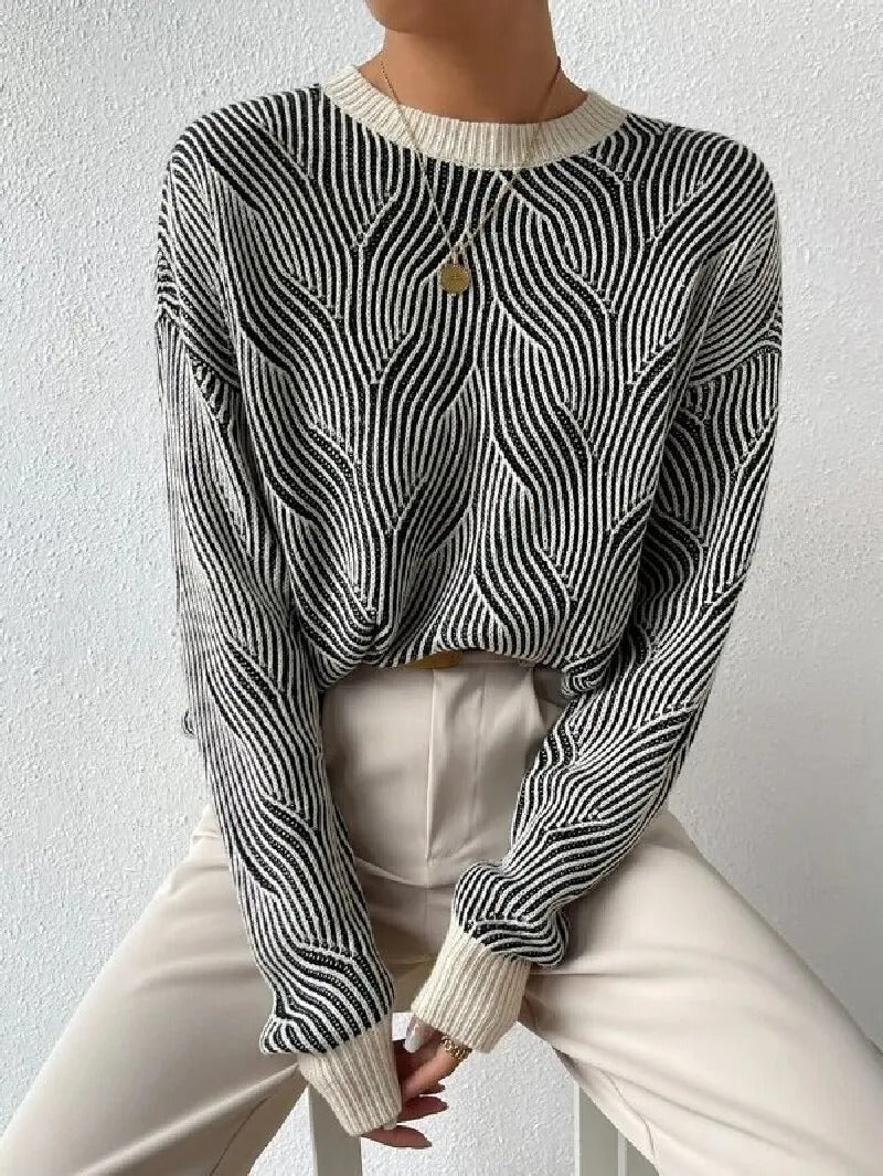 EB | Entspannter Pullover mit abstraktem Muster