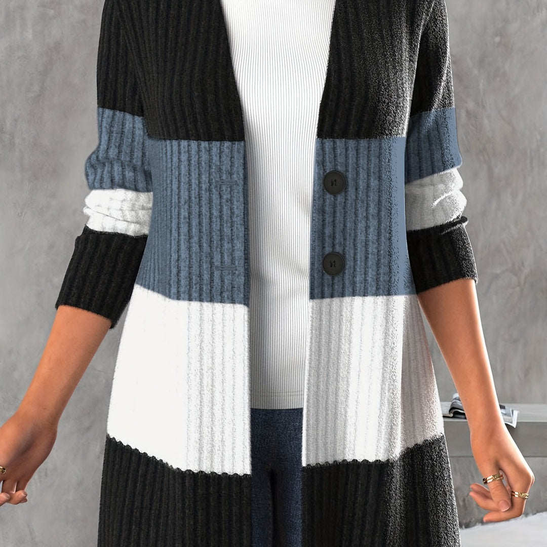 EB | Modische und Mühelose Strickjacke