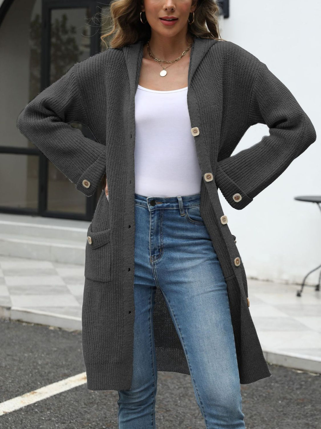 EB | Lange Strickjacke Knopfverschluss Zeitlos und Bequem