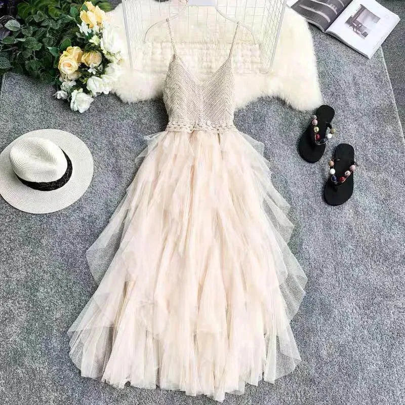 EB | Kleid Aus Netzschlaufe