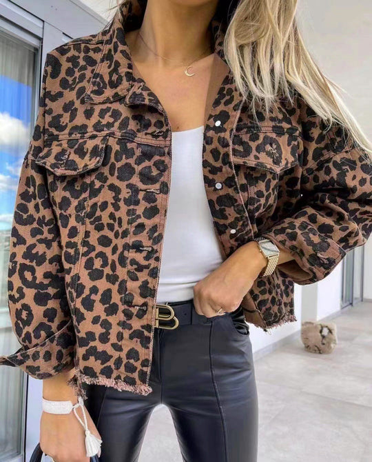 EB | Raw Hem Leopardenkragen Denimjacke