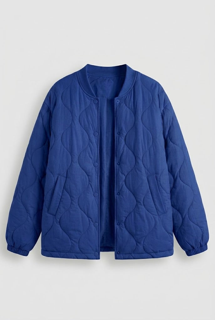Damen nan leichte gesteppte Kurzjacke mit Wolkenquilt und Druckknopfblende EB
