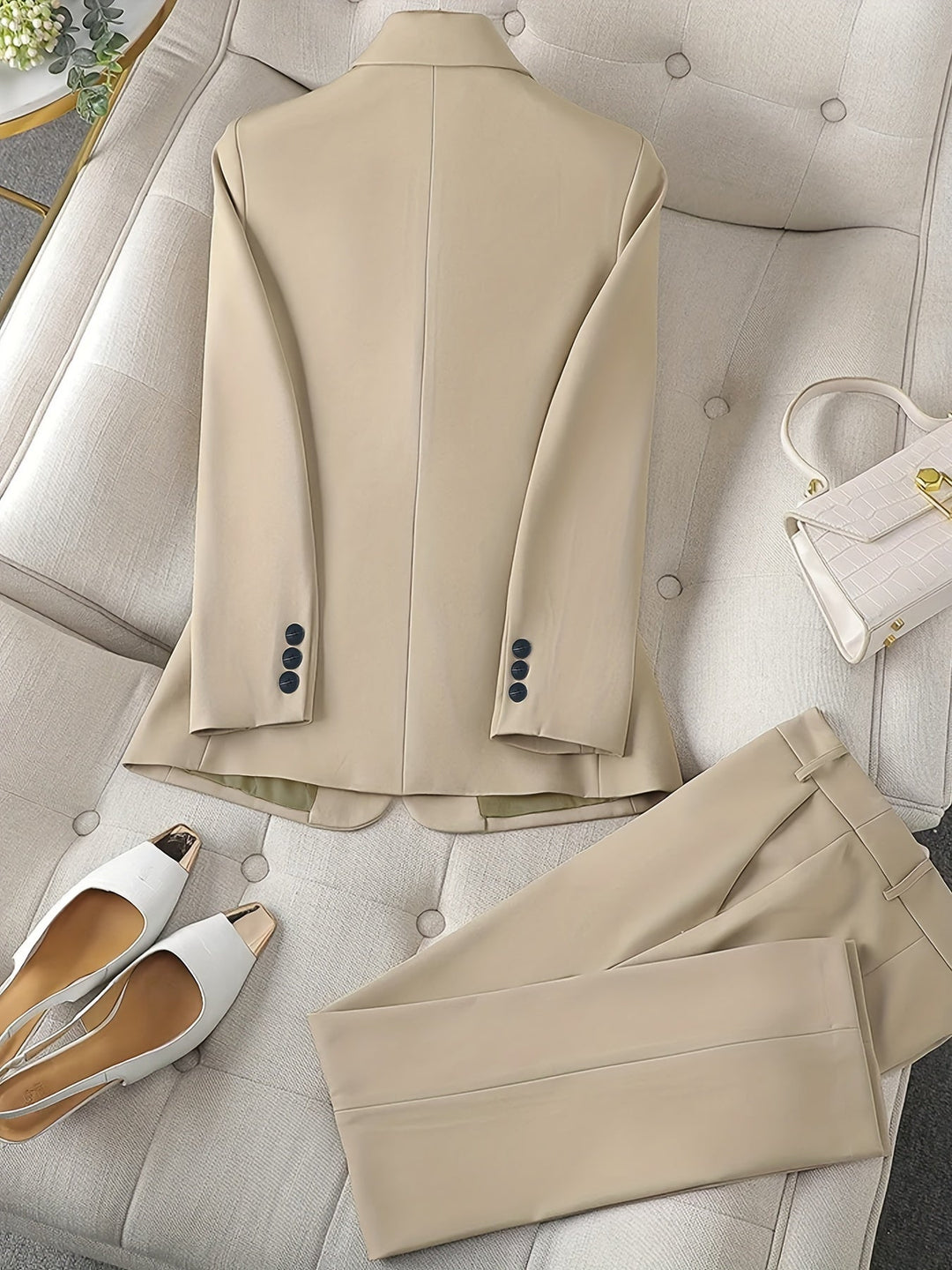 EB | Klassischer Stil mit Revers-Blazer-Set