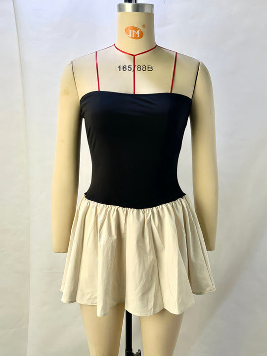EB | Ein-Wort-Kragen kontrastierende Farbe Spleißen plissiertes Kleid