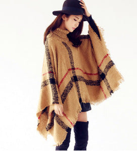 Damen Strickponcho mit hohem Kragen und trendigem Fransen-Design EB