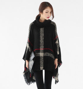 Damen Strickponcho mit hohem Kragen und trendigem Fransen-Design EB