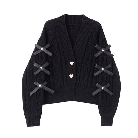 EB | Strickjacke mit Schleifendetails