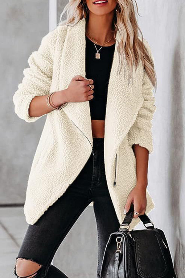 EB | lässige Lammlederjacke mit Reißverschlusstaschen und Kastenveloursjacke