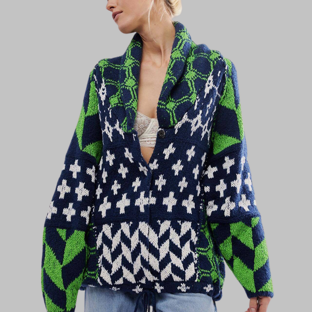 EB | weiche Jacke mit modernen geometrischen Mustern
