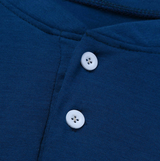 Herren Langarm-Henleyshirt mit Rundhalsausschnitt und dekorativer Knopfleiste EB