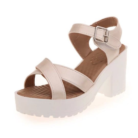 Damen nan Sandalette mit gepolstertem Wabenfußbett, gekreuzten Komfortriemen und robuster Profil-Blocksohle EB