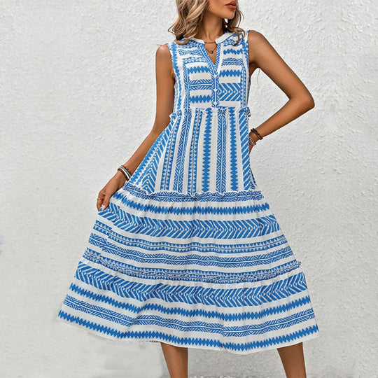 EB | Kleid mit ethnischem Print und V-Ausschnitt
