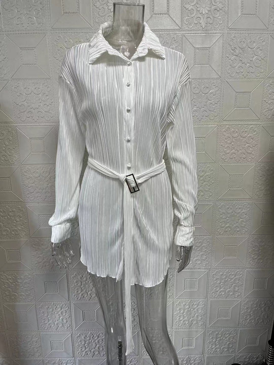 EB | Langärmeliges Kleid mit Schnürsenkeln und elastischer Taille
