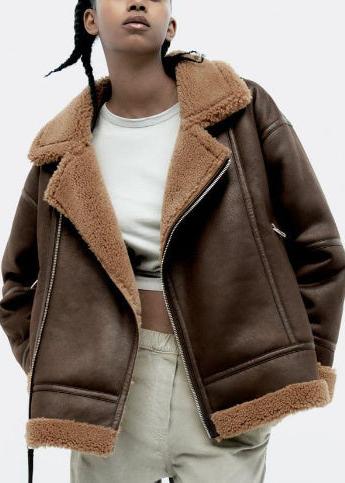 EB | Fellbesetzte Revers-Fliegerjacke