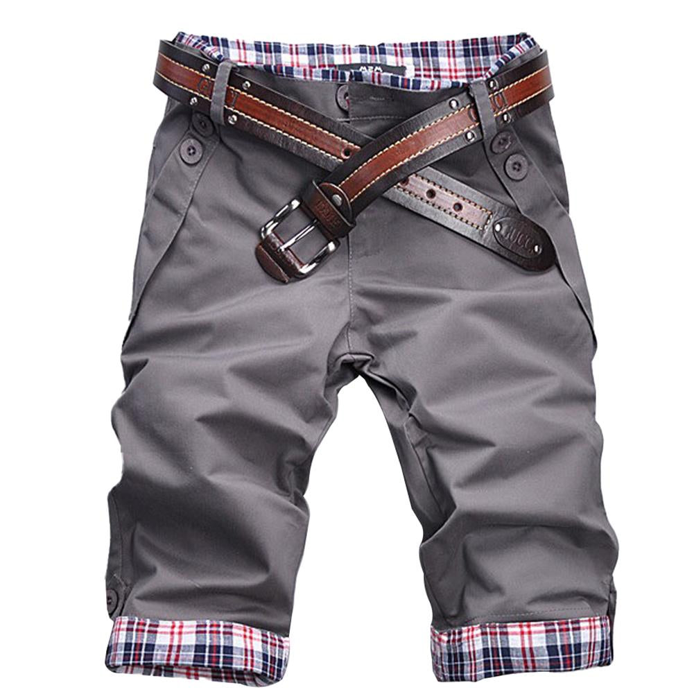 EB – Hochwertige Shorts mit Gürtel und Karomuster