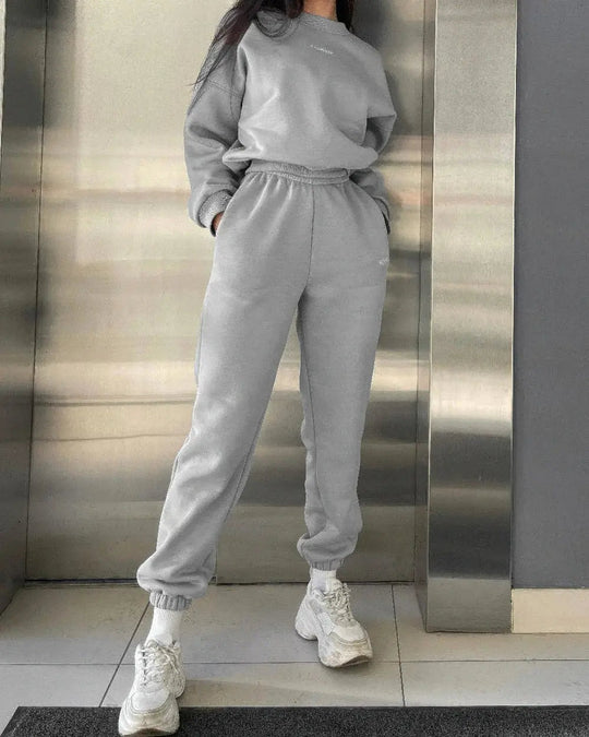 EB | 2-Teiliger Hoodie und Hosen Set