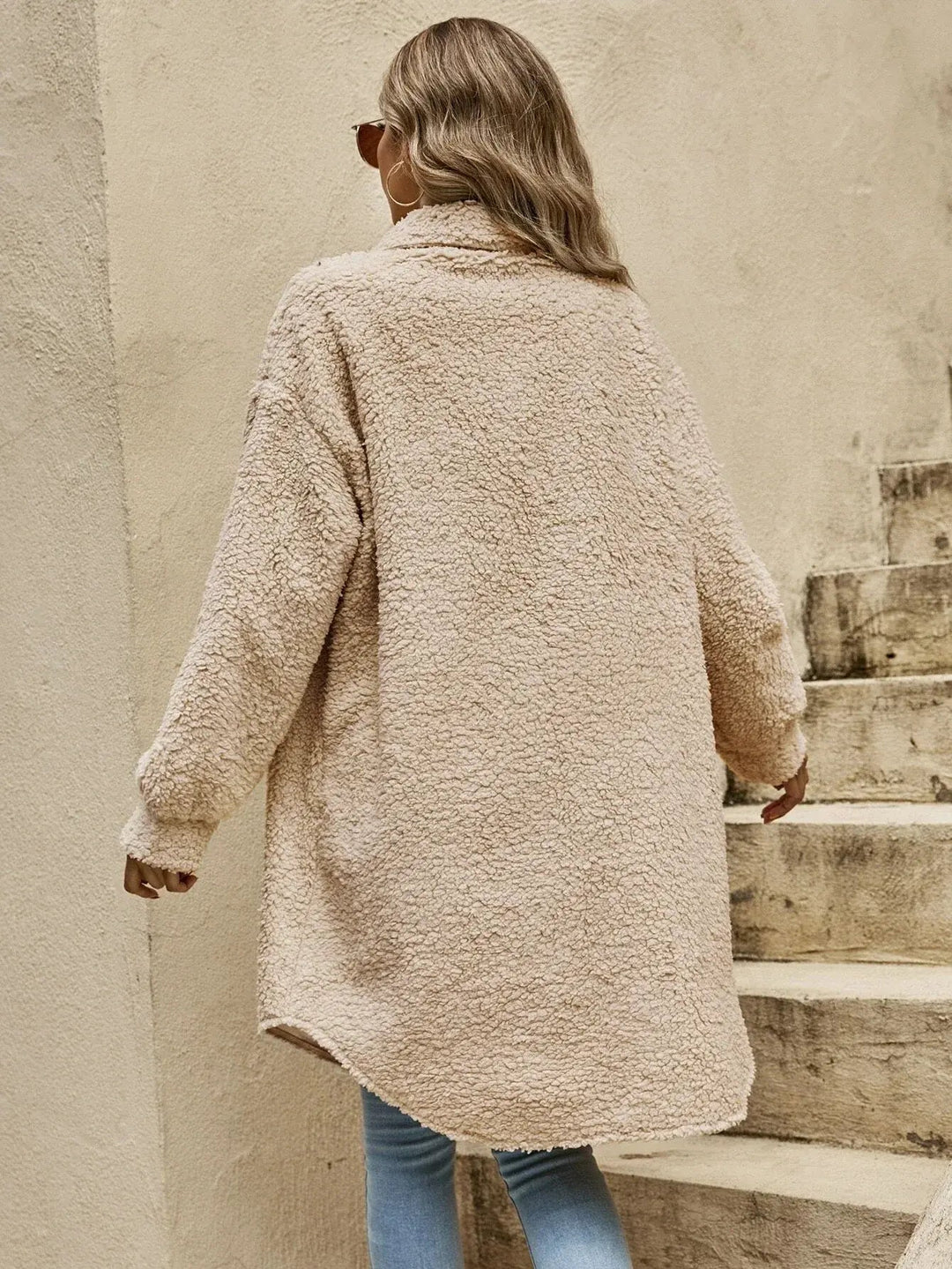 EB | Bequeme Teddy Jacke mit Knopfleiste & Brusttaschen