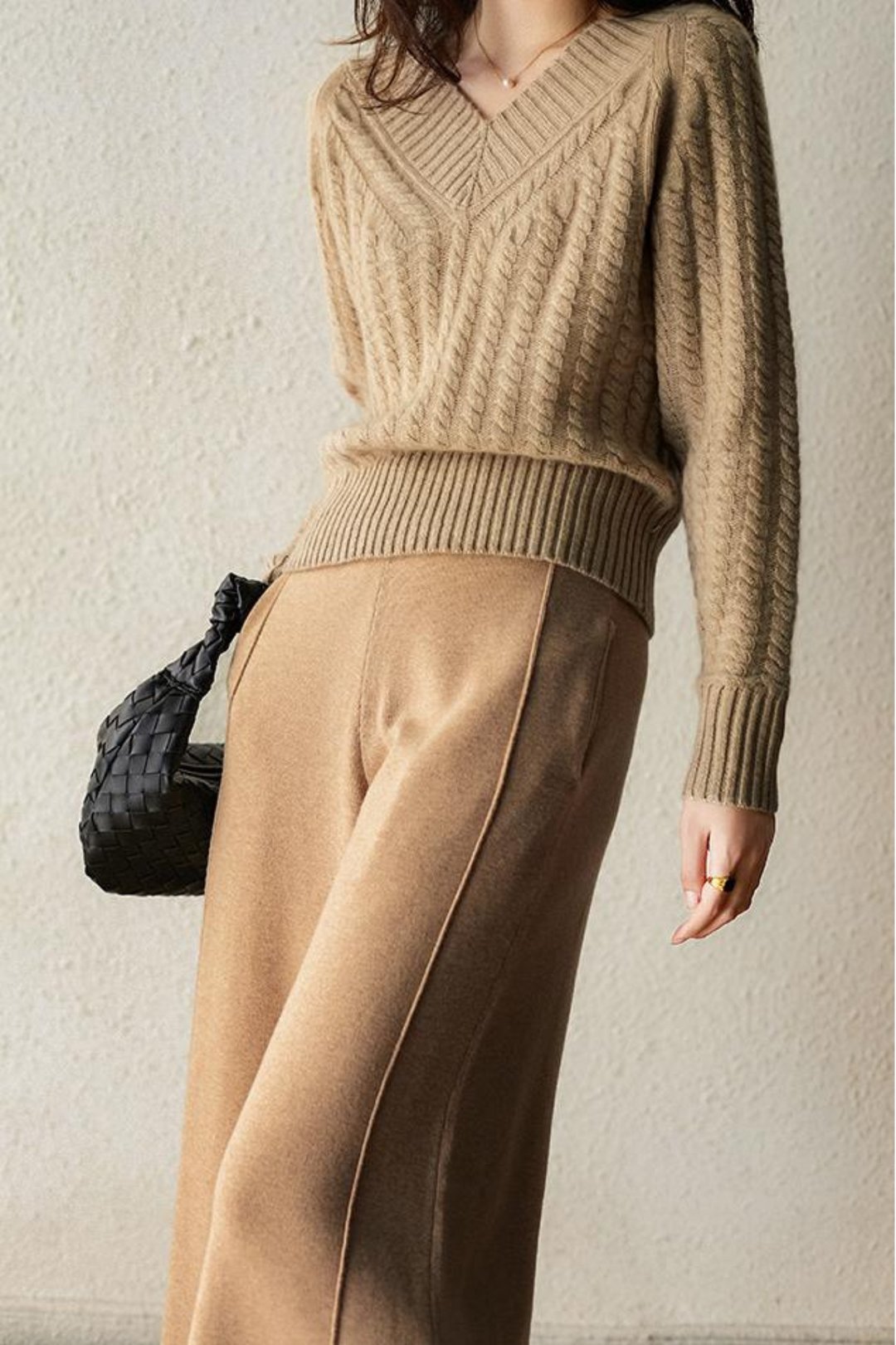 EB | Pullover aus Strick mit V-Ausschnitt für Damen