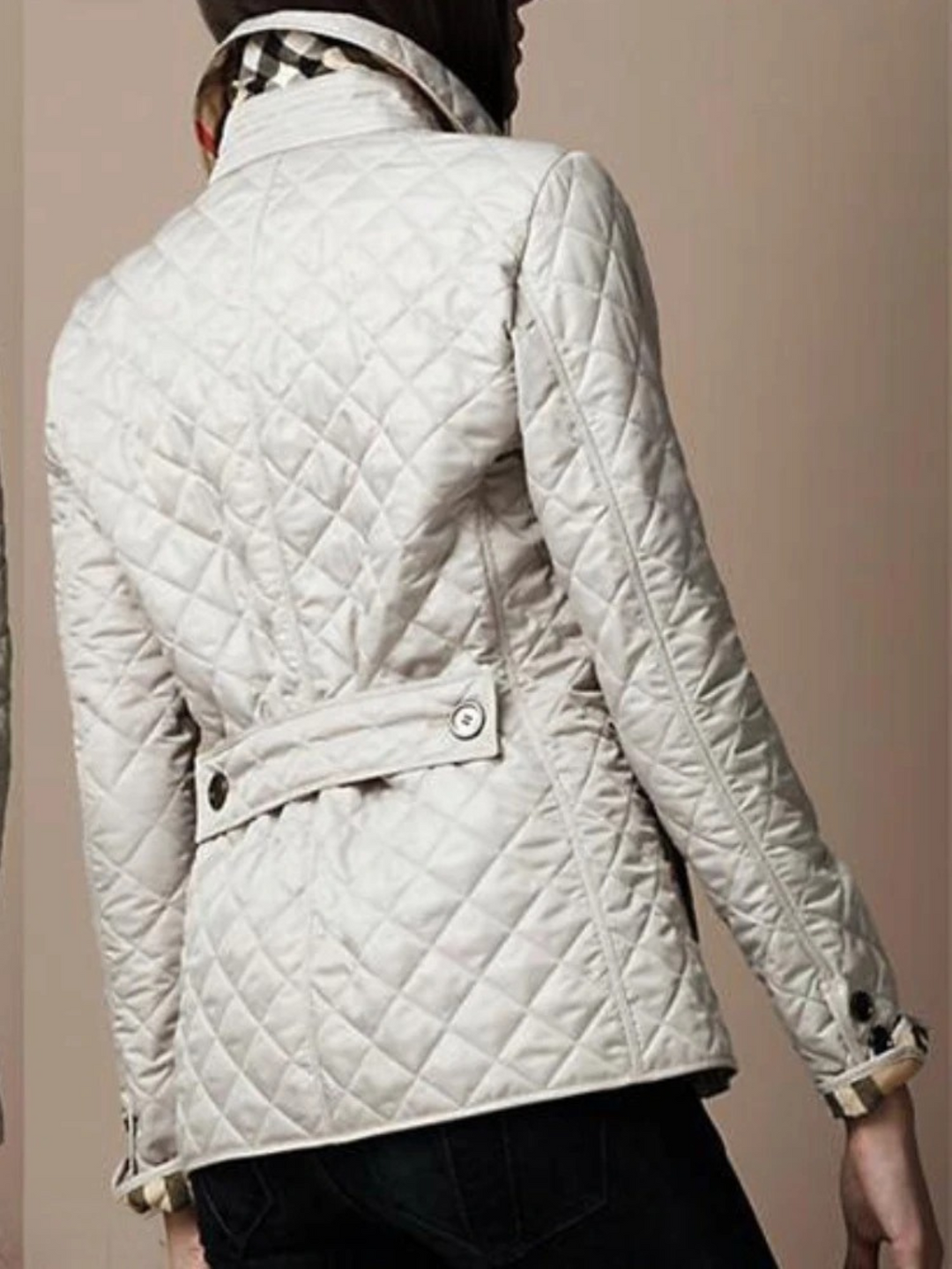 EB | Steppjacke mit umgeschlagenem Kragen