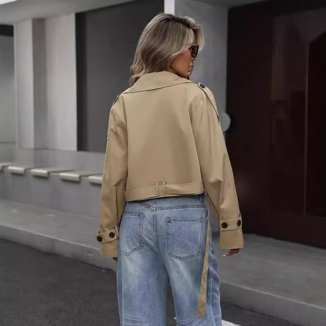 EB | Khaki Crop Trenchcoat - Eleganter Gurtstil
