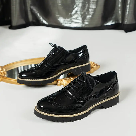 EB | Modisch Gestanzte Lackschuhe Für Damen