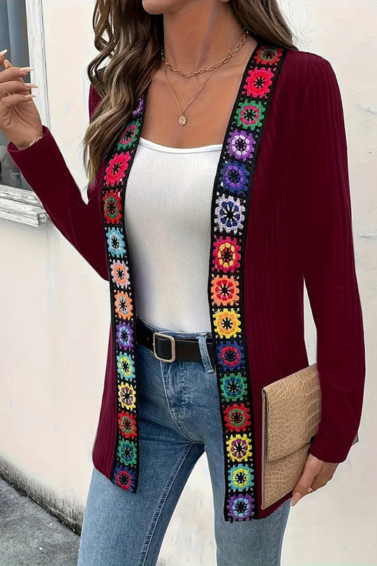 EB | Strickjacke mit Blumenrand und langen Ärmeln