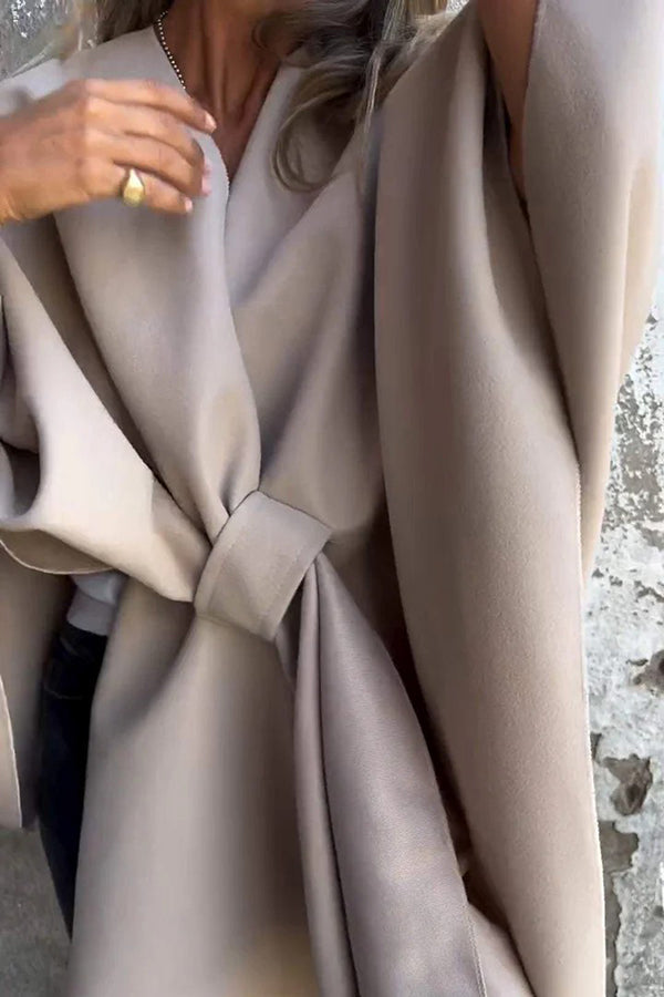 EB | Loser V-Ausschnitt Schal Cape Jacke