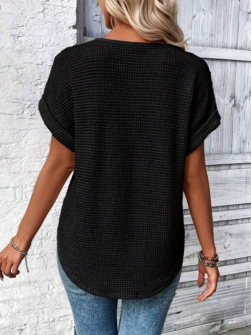 EB – t-shirt mit spitzenspleiß und rundhalsausschnitt