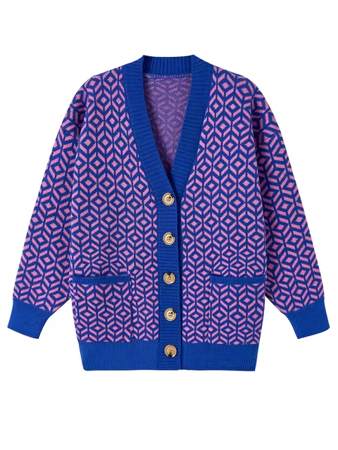 EB | Strickjacke mit geometrischem Muster und Knopfleiste