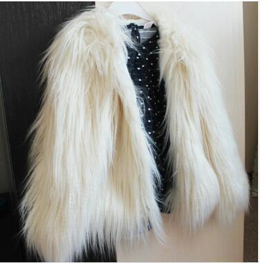 Damen Flauschige Kunstfelljacke mit voluminösem Schnitt und elegantem Kragen EB