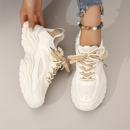 EB | Plateau Sneakers mit Modernem Look