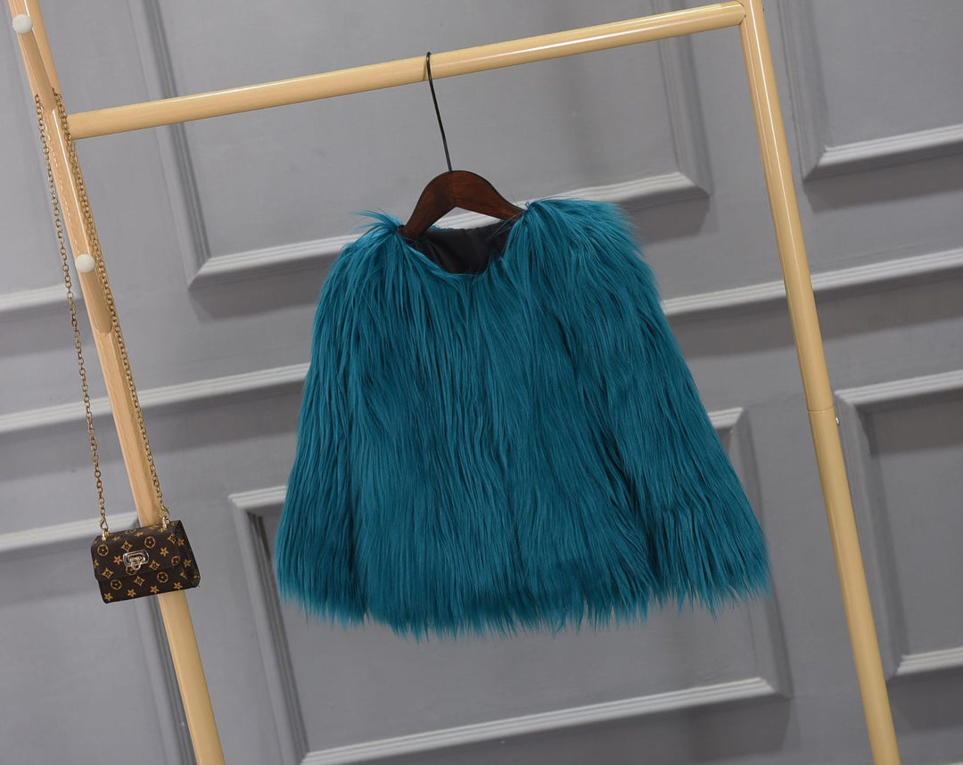 Damen Luxuriöser Kunstpelzjacke mit voluminösem Kragen EB