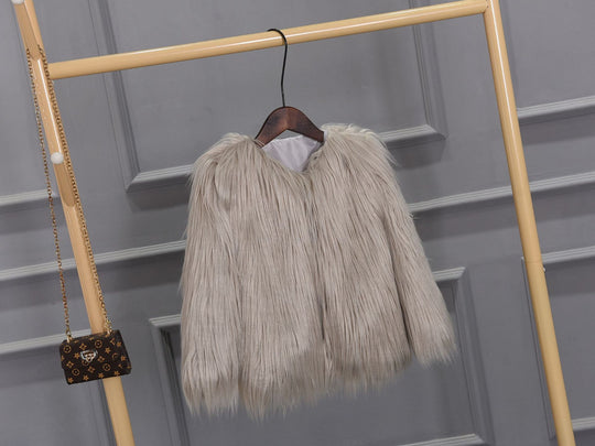 Damen Luxuriöser Kunstpelzjacke mit voluminösem Kragen EB