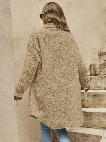 EB | Kragen Button-Down Mantel