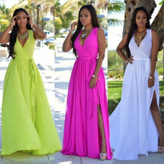 Damen Maxikleid mit tiefem V-Ausschnitt und seitlichem Schlitz EB