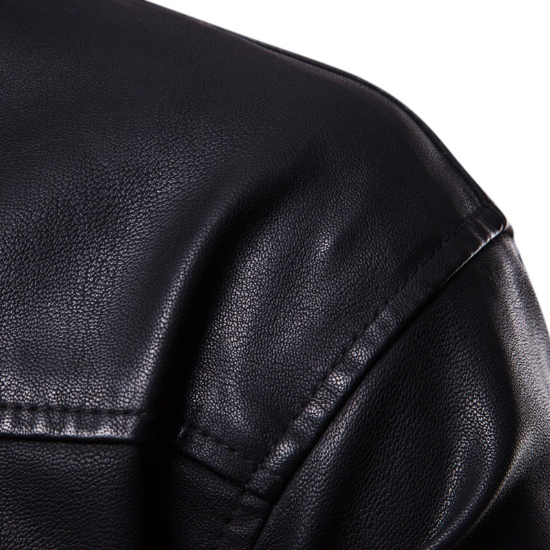 Herren Kunstleder Kapuzenjacke mit sportlichem Schnitt und einzigartigen Details EB