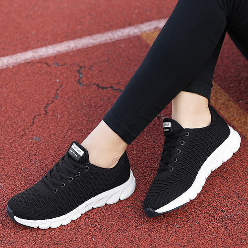 Damen Sportliche Slip-On Sneakers mit atmungsaktivem Strickoberteil EB
