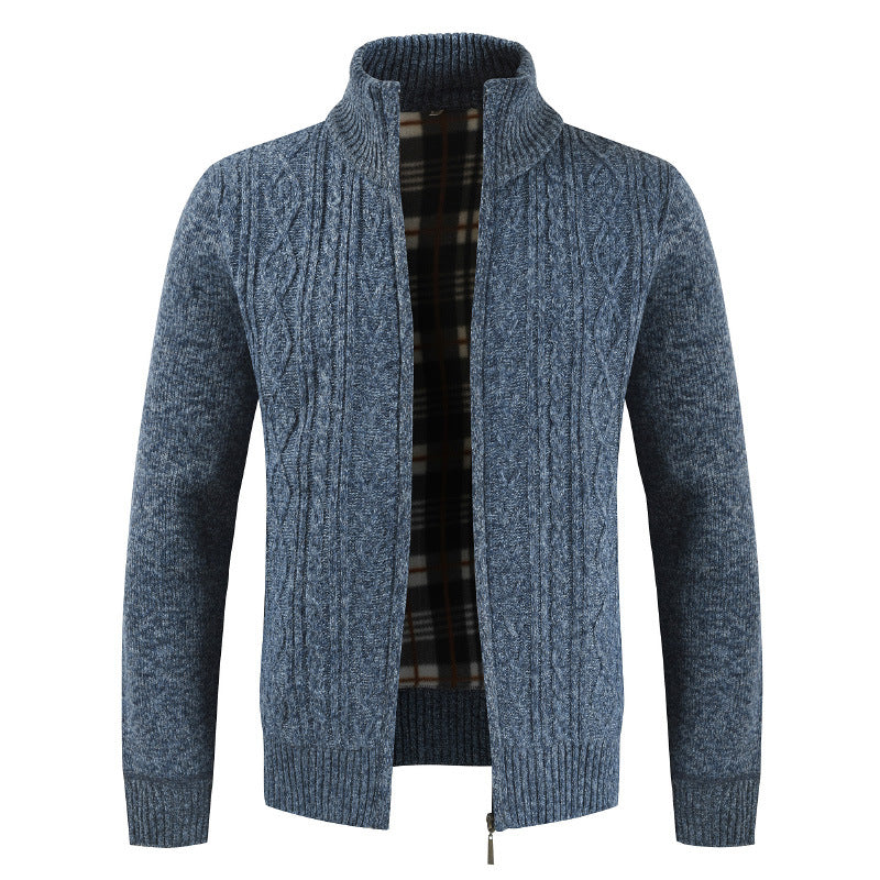 Herren Strickjacke mit Stehkragen und modernem Zopfmuster EB