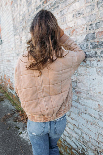 EB | Modische und Minimalistische Allgemeine Jacke