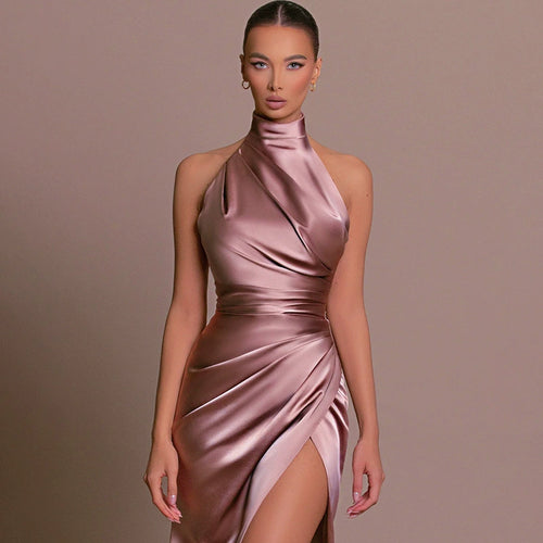 Damenkleid mit langem Stehkragen