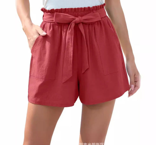 EB | Shorts mit Rüschenrand und Schleife