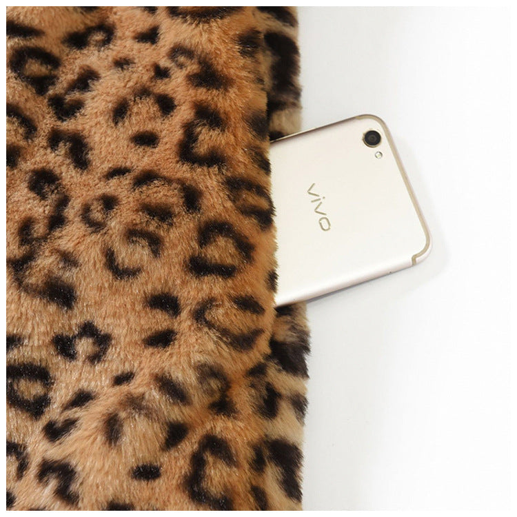 Damen Kuschelige Leopardenfelljacke EB