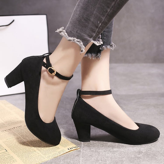 Damen elegante Pumps mit verstellbarem Riemen und komfortablem Blockabsatz EB